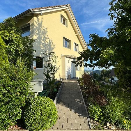Villa Modern Ufhusen Εξωτερικό φωτογραφία